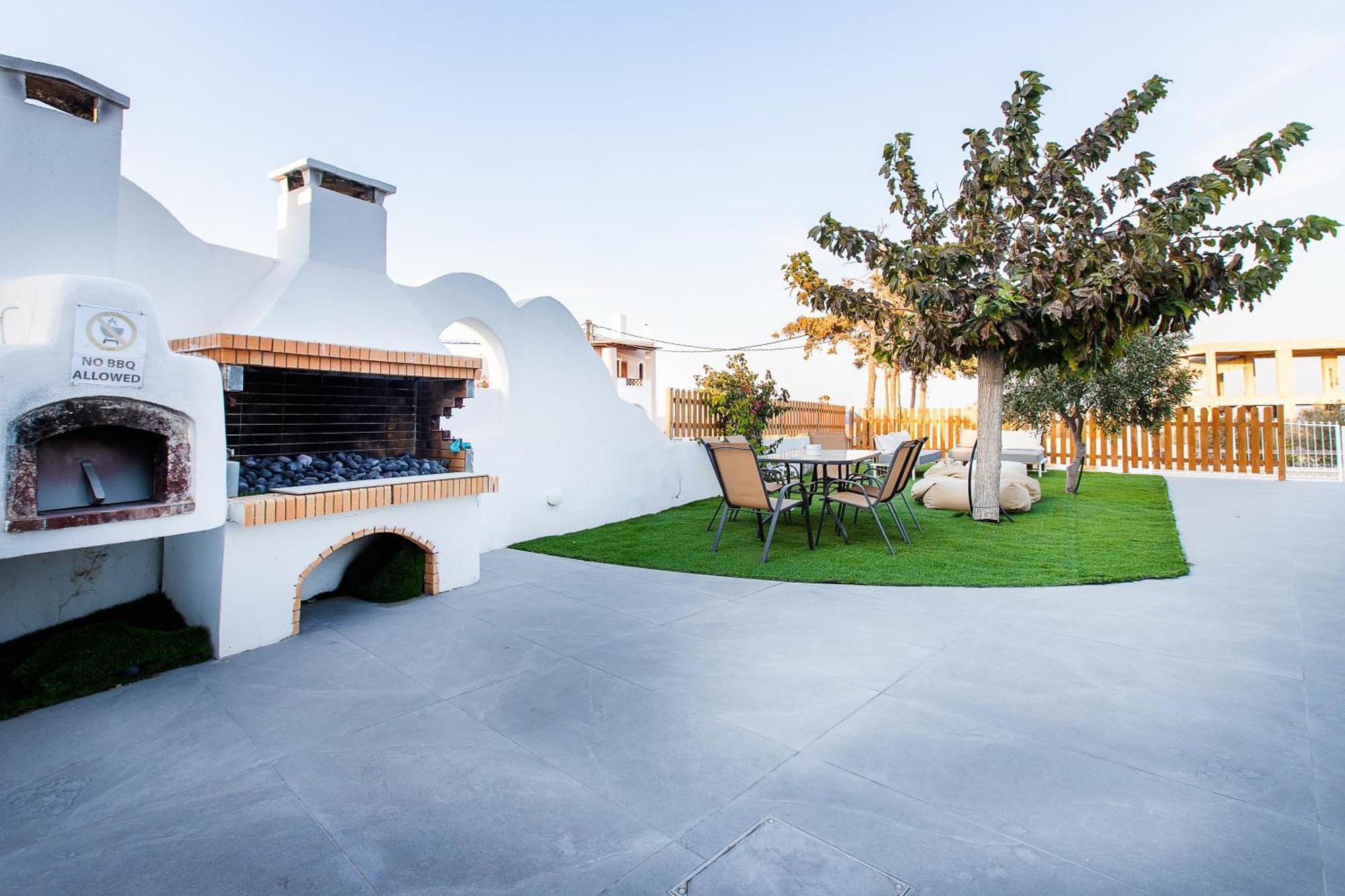 Santorini Garden Homes 梅萨雷亚 外观 照片